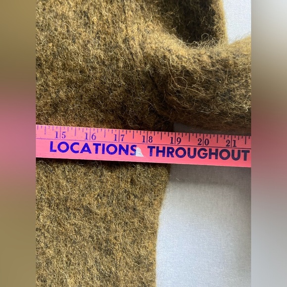 COS Chunky Oversized Shawl Neck Alpaca Wool  Sweater Sz M - Picture 8 of 9